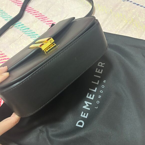 DeMellier The Vancouver - Picture 4 of 7